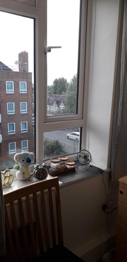 7, Cranehouse Brangbourne Road One Big Double Room Available On Reasonable Price, Shared Flat Лондон Экстерьер фото