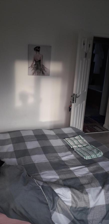 7, Cranehouse Brangbourne Road One Big Double Room Available On Reasonable Price, Shared Flat Лондон Экстерьер фото